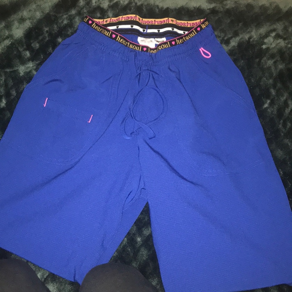 🚫 SOLD 🚫 Blue “heart soul” scrub pants 💓
